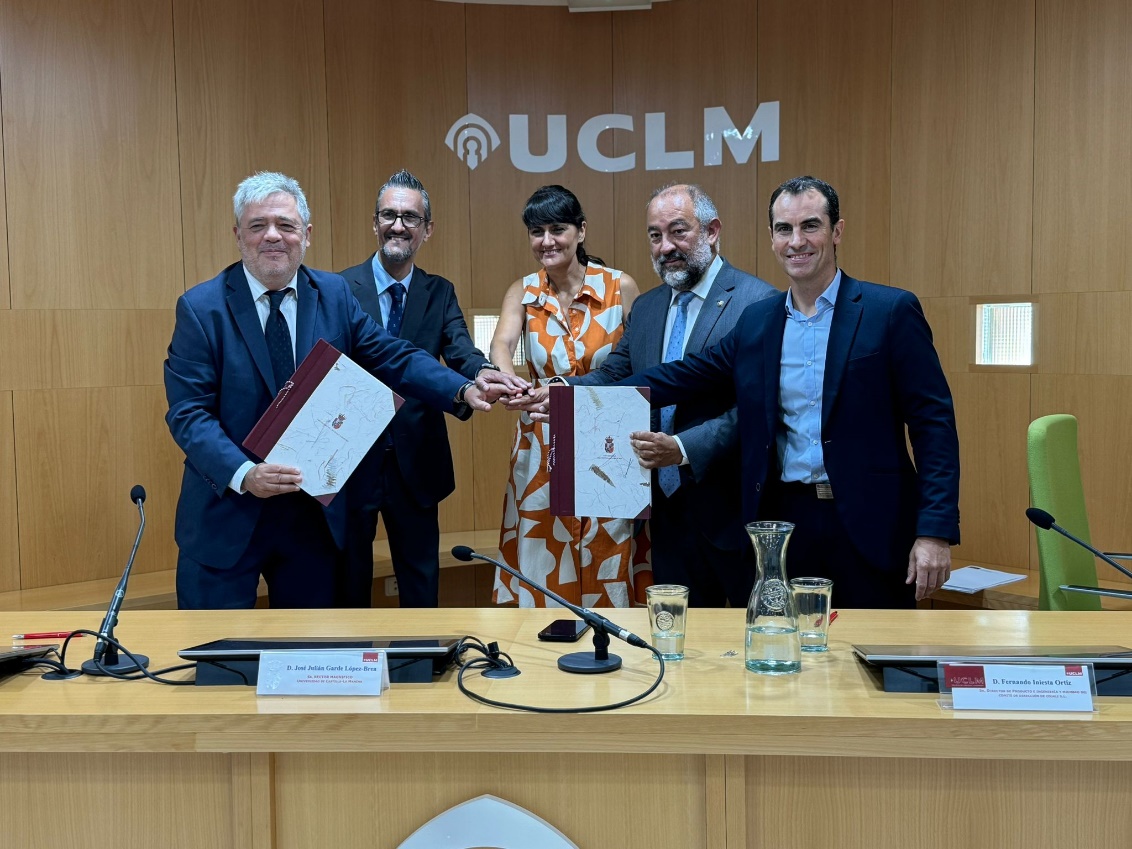 La secretaria de Estado de Digitalización e Inteligencia Artificial ha participado en la presentación de la Cátedra Chip de la Universidad de Castilla-La Mancha, programa de fomento de talento para consolidar en España la creciente industria de la microelectrónica y semiconductores.